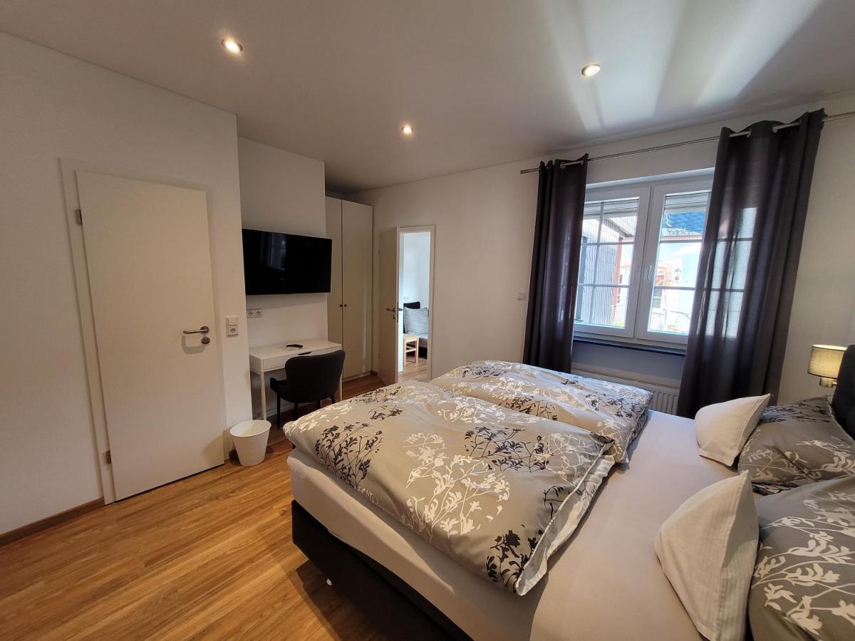 Weingut Lehnert-Veit Gutshotel Piesport Kültér fotó