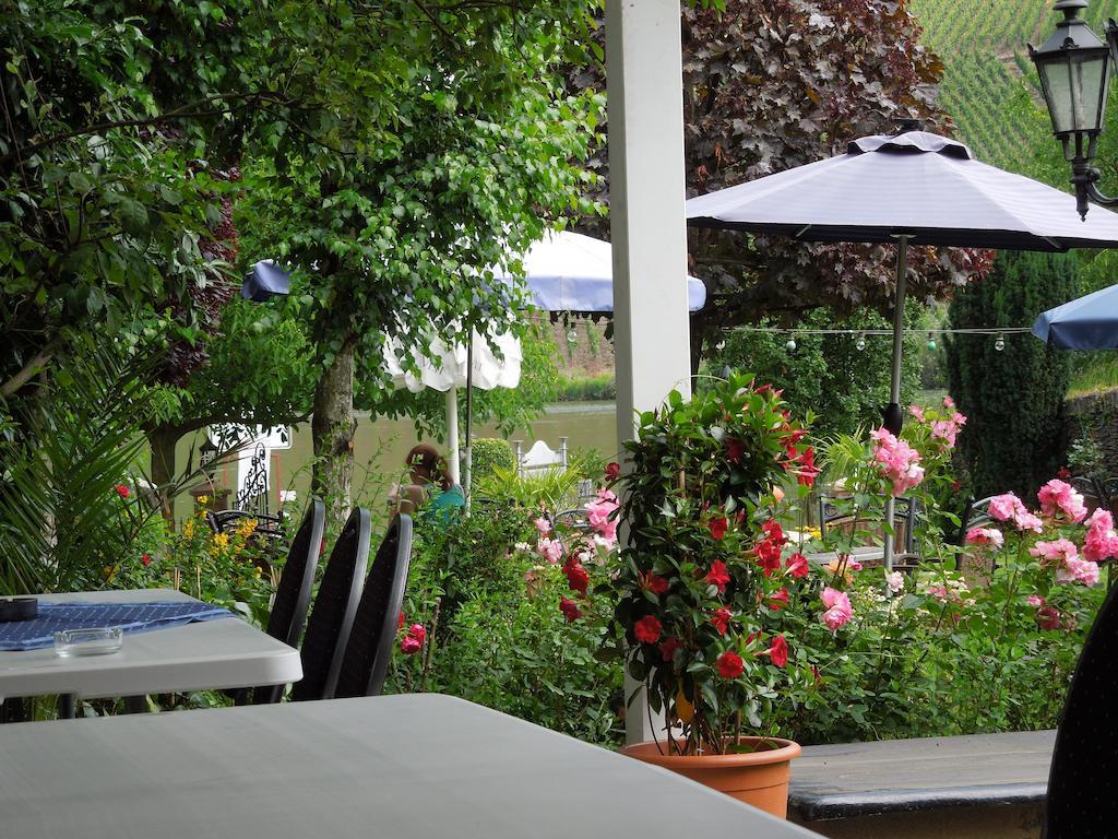 Weingut Lehnert-Veit Gutshotel Piesport Kültér fotó