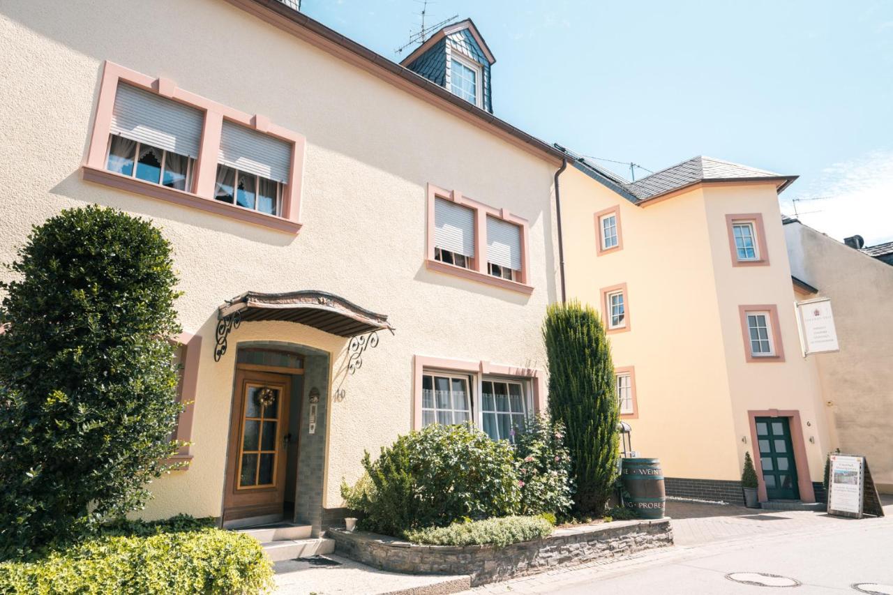 Weingut Lehnert-Veit Gutshotel Piesport Kültér fotó